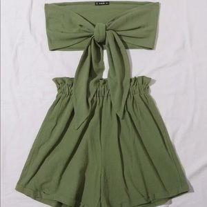 2 piece set olive green